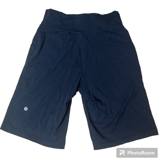 Lululemon women's long line high waisted soft stretch short Size 2 black - Picture 3 of 4